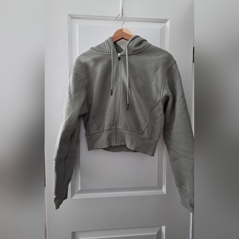 Oner Active Classic Lounge Cropped Zip Through Hoodie| Sage Green | M